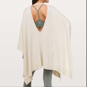 Lululemon Free to Coast in Dove Grey